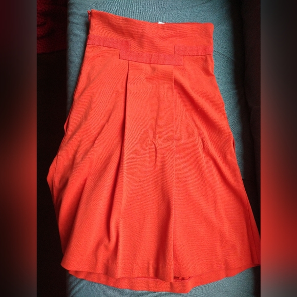 Diane Von Furstenberg orange pleated skirt - Picture 7 of 8